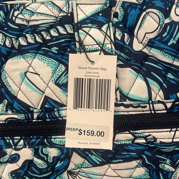 NWT Vera Bradley Grand Traveler Bag
Shore Enough - Picture 3 of 8